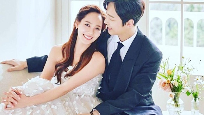 Deretan Daddy Tampan di Drama Korea yang Kelakuannya Bikin Geregetan! Deretan Daddy Tampan di Drama Korea yang Kelakuannya Bikin Geregetan!