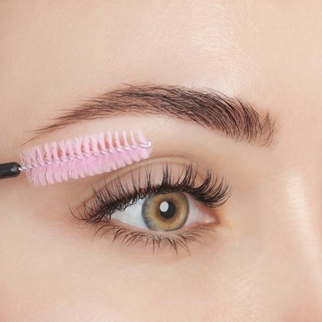 img-title Bisa Mengatasi Bulu Mata Rontok, Berikut 5 Pilihan Eyelash Serum yang Bisa Dicoba, Harga Mulai dari Rp25 Ribu