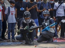Pertumpahan Darah Terus Terjadi, 5 Demonstran Myanmar Ditembak Mati