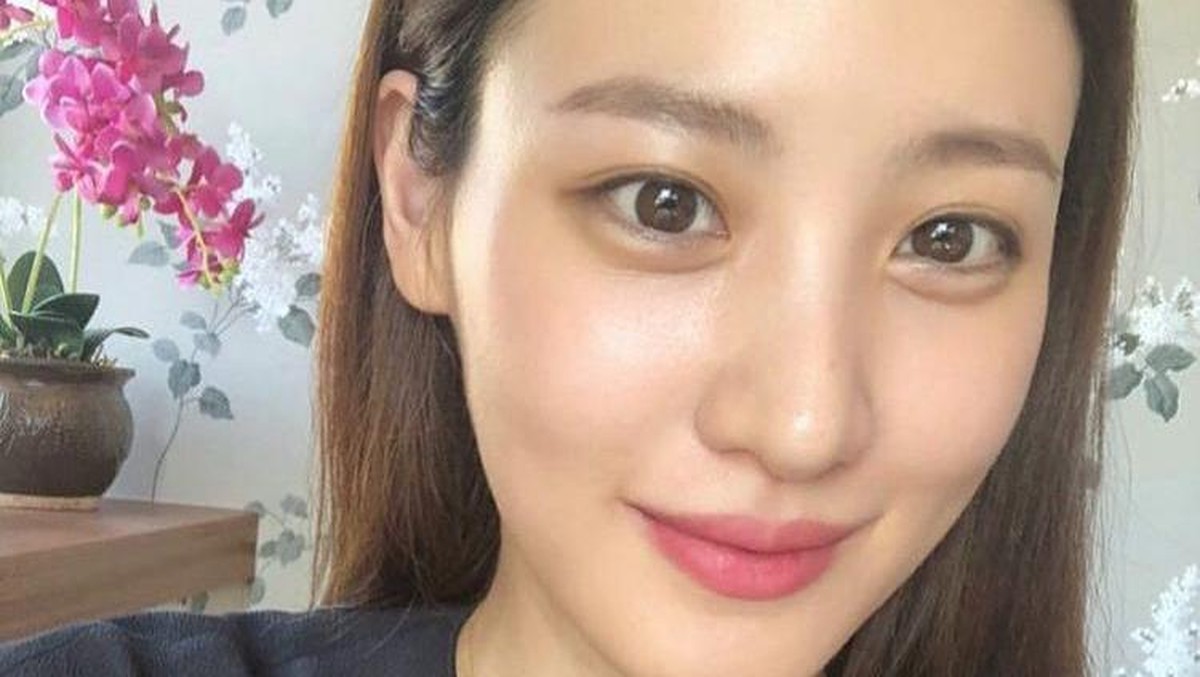 Berikut adalah potret cantik Claudia Kim yang telah resmi bergabung dengan YG Entertainment&period;