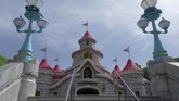 FOTO: Keseruan Bermain di Taman Hiburan Super Nintendo World Taman hiburan Super Nintendo World akhirnya dibuka. Kini Mario Kart sampai Peach's Castle bisa disambangi di dunia nyata.