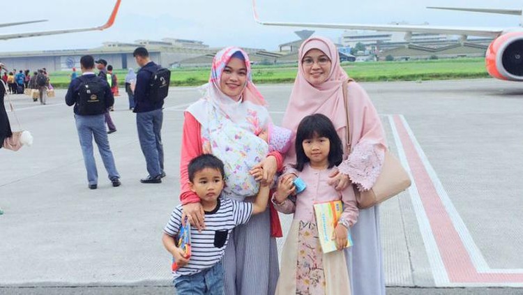 Teh Ninih dan Anak-anaknya