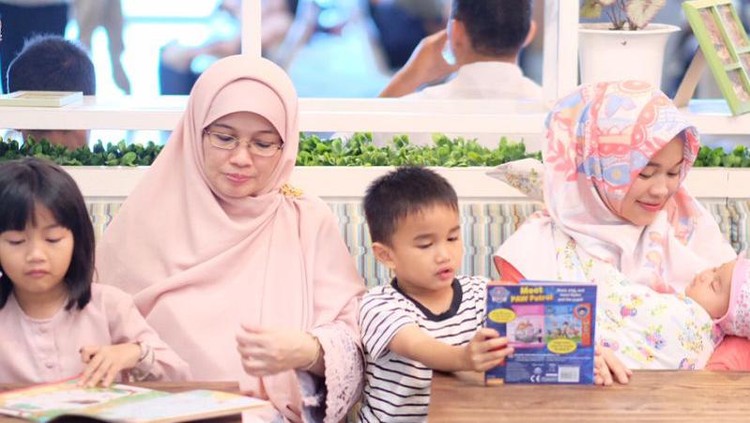 Teh Ninih dan Anak-anaknya