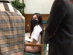 Kata Wulan Guritno soal Perceraiannya Jadi Yang Terbaik di Indonesia