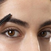 Eyelash dan Eyebrow Serum yang Efektif Menumbuhkan Bulu Mata dan Alis