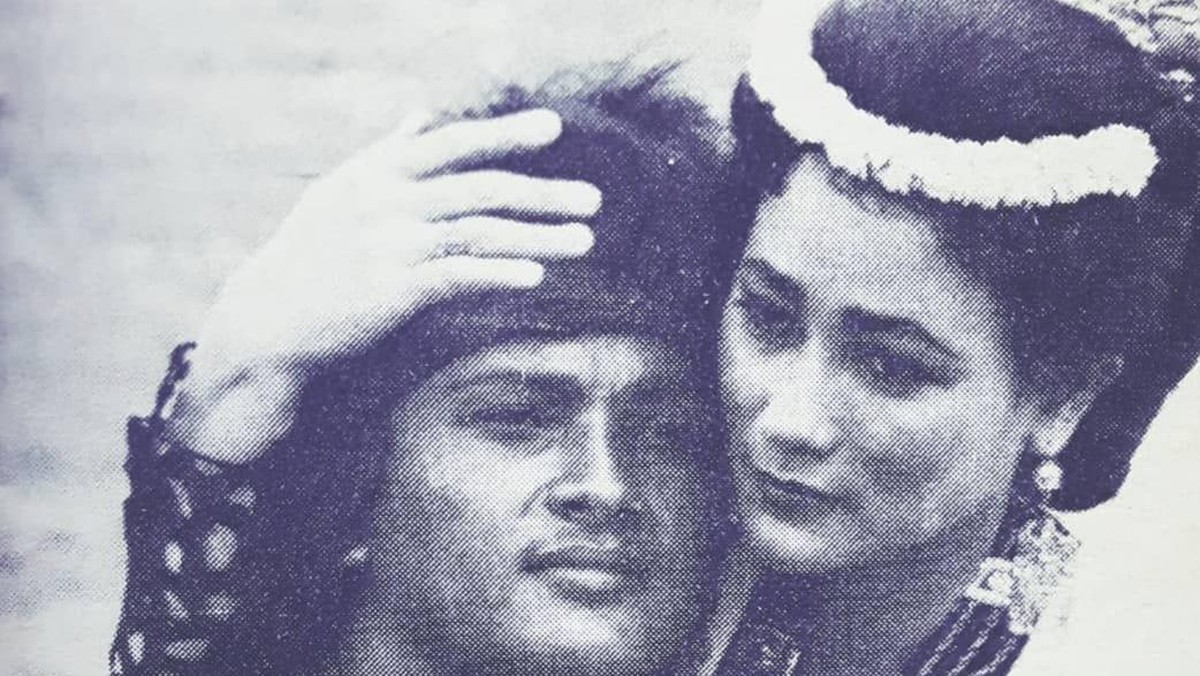 Berikut adalah foto-foto eksklusif Suzzanna sang ratu horor yang bikin merinding&period;