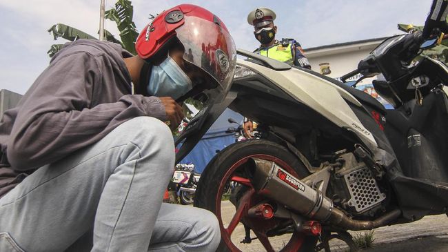 Tanpa Alat, Polisi Andalkan Telinga Tindak Knalpot Bising