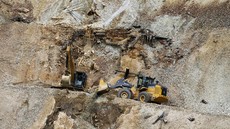 Temukan Bongkahan Emas Senilai Rp 2,4 M, Pria Australia Tajir Mendadak