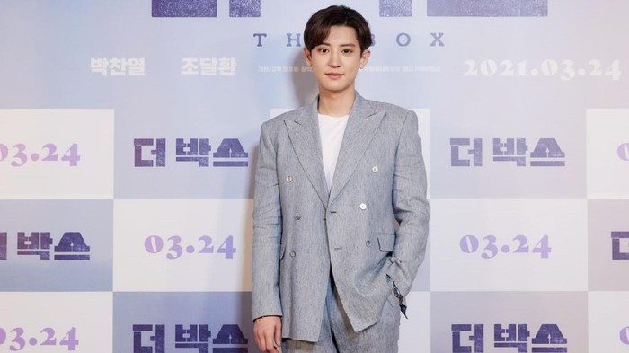 Lama Tak Terlihat, Chanyeol EXO Akhirnya Muncul di Premier Film The Box Lama Tak Terlihat, Chanyeol EXO Akhirnya Muncul di Premier Film The Box