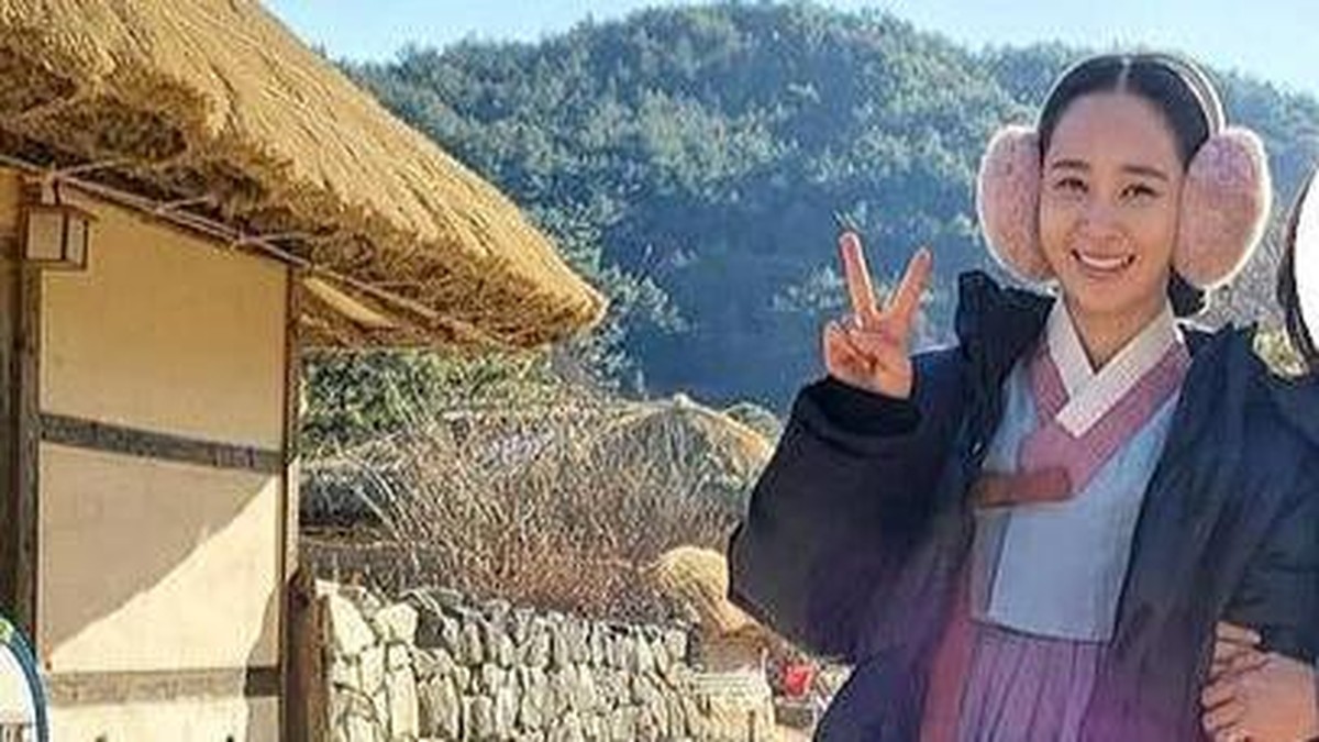 Berikut adalah penampakan Yuri SNSD di drama Korea yang bertajuk 'Bossam&colon; Steal the Fate' &lpar;judul sementara&rpar; yang bikin kaget&period;