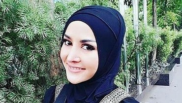 img-title Bebas, Cynthiara Alona Nangis Tahu Harta Habis Dikuras Orang Terdekat