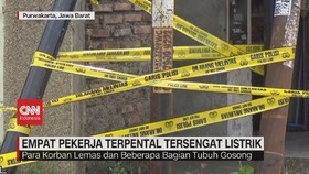 VIDEO: Empat Pekerja Terpental Tersengat Listrik