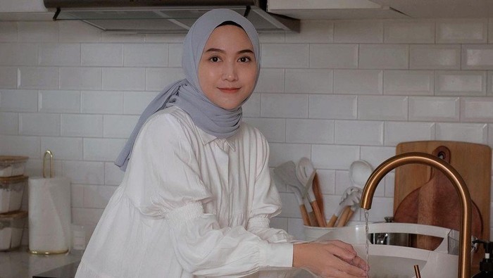 Cantik dan Rapi, Inspirasi Rumah Minimalis ala Influencer Nisa Cookie