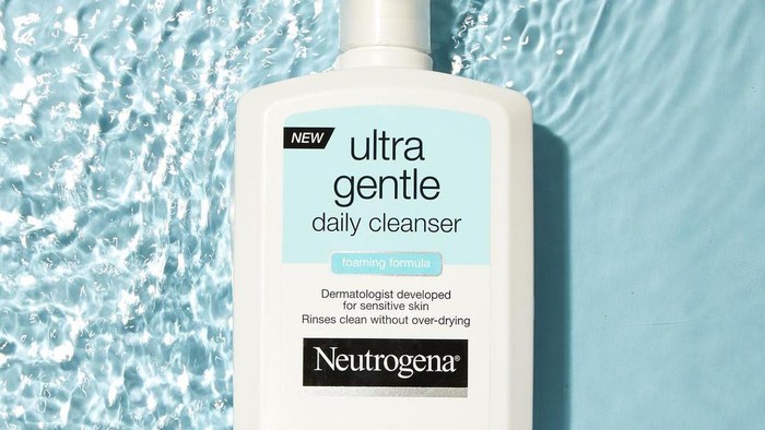 5 Face Wash Super Lembut untuk Kulit Kering dan Sensitif