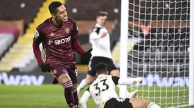 FOTO: Leeds Petik Tiga Angka di Markas Fulham