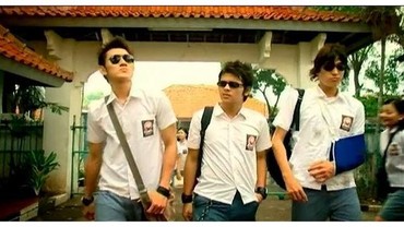 img-title Dari Film, 'Catatan Akhir Sekolah' Kini Jadi Series