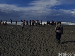 Dua Anak Terseret Ombak di Laut Cianjur, Satu Masih Hilang