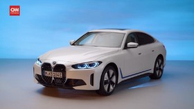 VIDEO: Saingi Tesla, BMW Pamer Mobil Listrik i4