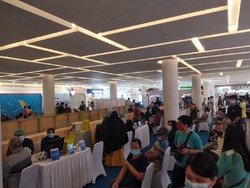 Ada Vaksinasi Lansia di Mall Ciputra Tangerang, Target 3.000 Sasaran