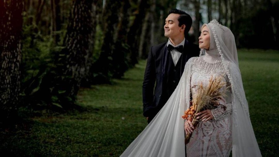 3 Fakta Pernikahan Ikbal Fauzi 'Ikatan Cinta' 3 Fakta Pernikahan Ikbal Fauzi 'Ikatan Cinta'