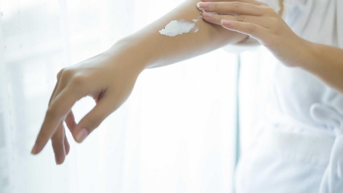 Bikin Body Lotionmu Bekerja Maksimal dengan Cara Ini! Bikin Body Lotionmu Bekerja Maksimal dengan Cara Ini!