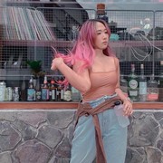 Colorful, 7 Inspirasi Warna Rambut ala Minyo untuk Kulit Sawo Matang