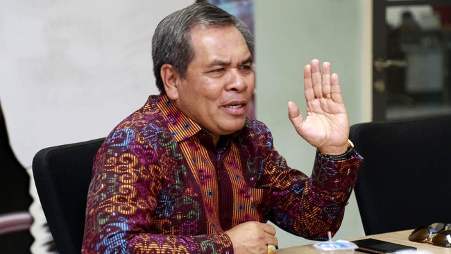 Beberapa tahun terakhir, China semakin dipandang sebagai negara adidaya dan diawasi setiap negara. Di era Jokowi, hubungan Indonesia-China juga terus menguat.