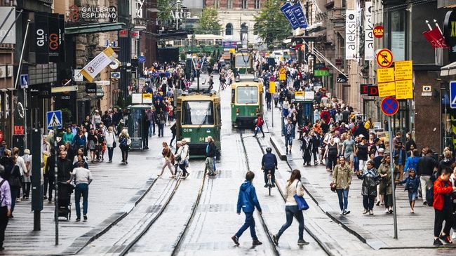 Negara dengan predikat paling bahagia di dunia, Finlandia, membuka kesempatan untuk menginap gratis di musim panas nanti.
