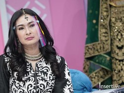 Uban Dicat Hitam, Iis Dahlia Kena Sentil Netizen