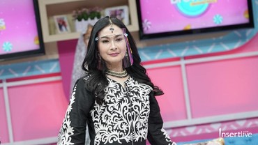 Duh! Iis Dahlia Salah Lirik Saat Nyanyikan Lagu 'Marhaban Ya Ramadhan'