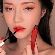 5 Ciri-ciri Makeup Kedaluwarsa, Jangan Dipakai Lagi!