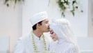 Berikut adalah momen bahagia pernikahan Ikbal Fauzi 'Ikatan Cinta' dengan sang kekasih&period;