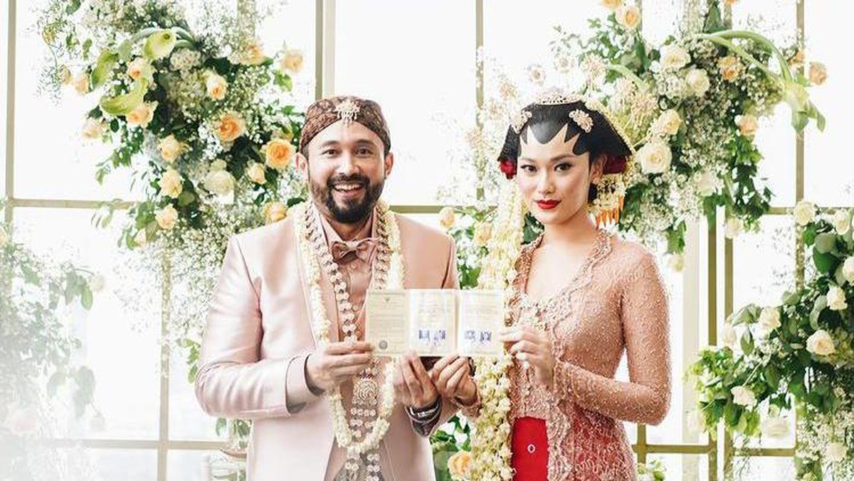 Berikut adalah momen pernikahan Dara Warganegara dan Chef Norman Ismail