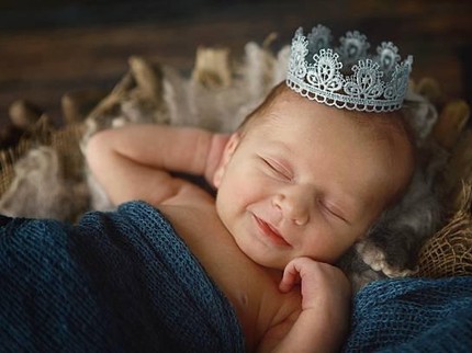 21 Nama Bayi Laki-Laki & Perempuan Terinspirasi dari Keluarga Kerajaan Inggris