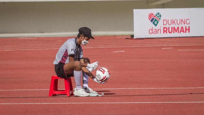 PPATK belum merinci skema yang dipakai dan nama klub yang diduga menerima aliran dana itu. Polisi saat ini mengusut kasus dana ke salah satu klub sepakbola.