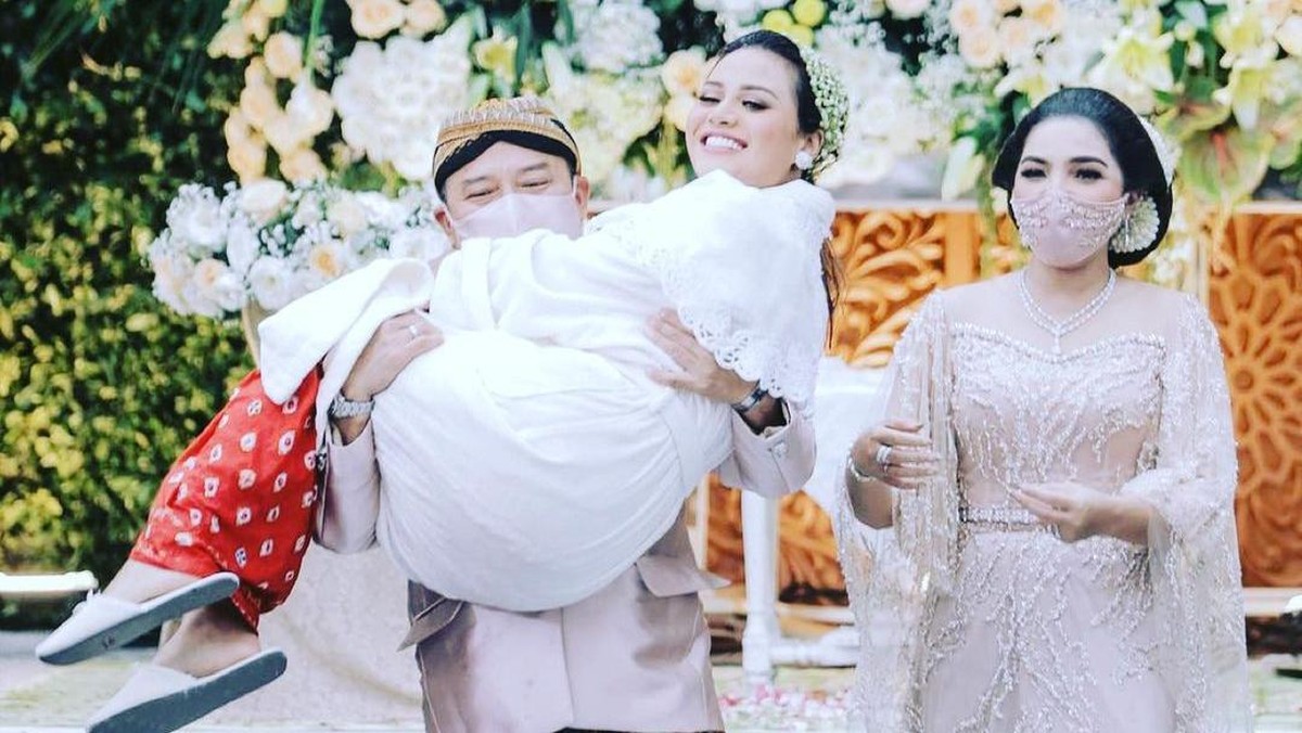 Beginilah potret acara siraman Aurel jelang penikahan dengan Atta Halilintar