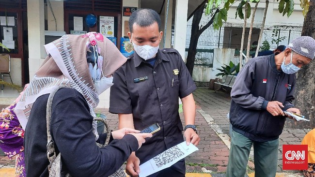 Data pasien Covid-19 milik Kementerian Kesehatan (Kemenkes) diduga bocor dan dijual di forum gelap.