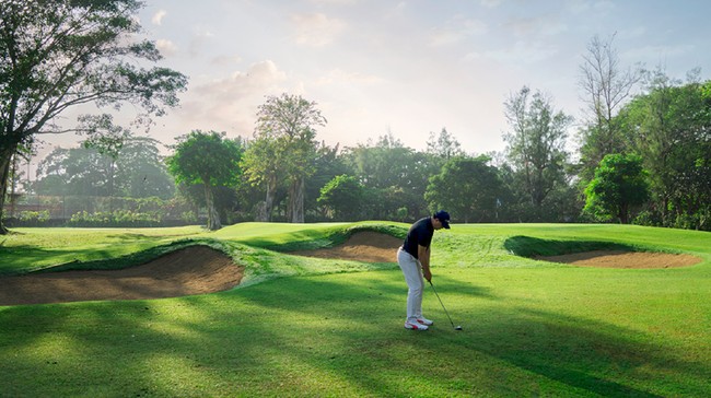 Manajer sebuah lapangan golf di Sawangan, Depok, menjadi tersangka pelanggaran PPKM Darurat.
