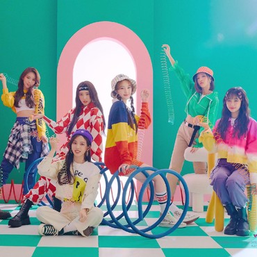 Lirik Lagu Terjemahan After School - Weeekly