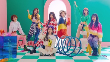 img-title Lirik Lagu Terjemahan After School - Weeekly