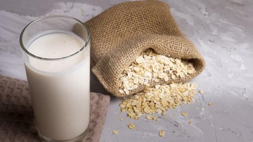 KREASI OLAHAN OATMEAL ENAK UNTUK IBU MENYUSUI