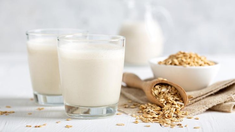 Manfaat Oat Milk, Susu Nabati yang Tengah Naik Daun