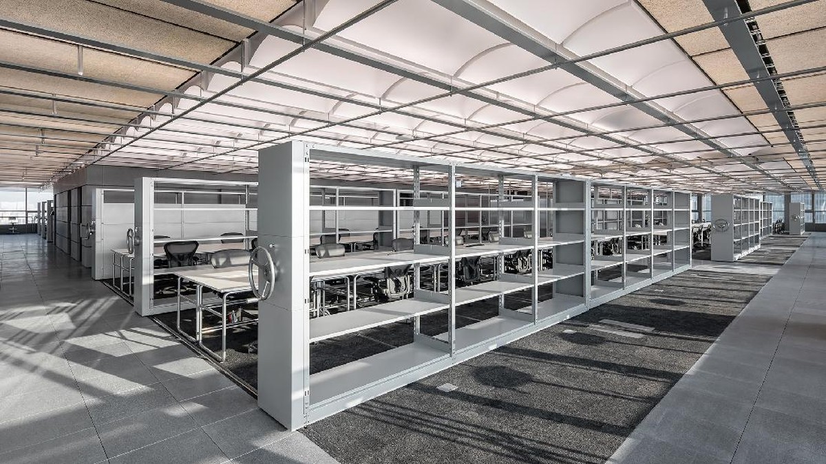 Berikut adalah potret mewahnya gedung baru Big Hit agensi BTS setelah berganti nama jadi Hybe&period;