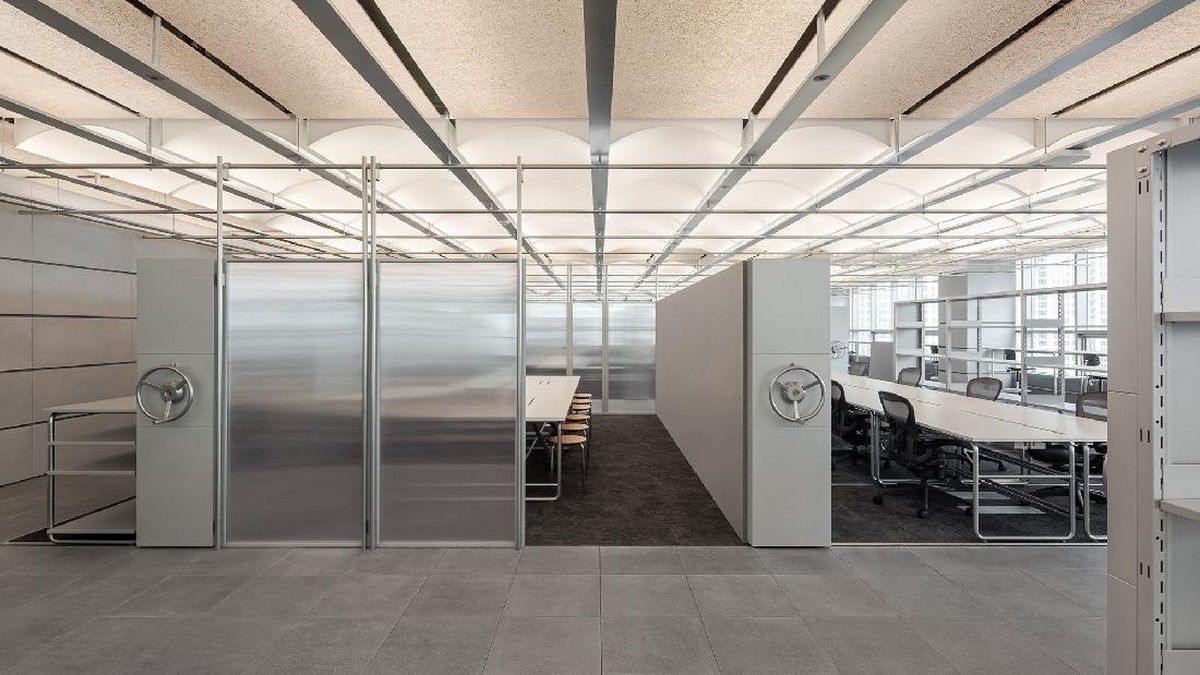 Berikut adalah potret mewahnya gedung baru Big Hit agensi BTS setelah ganti nama jadi Hybe&period;