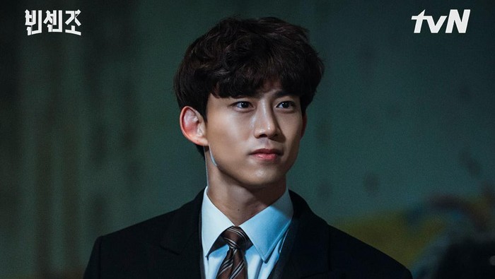 Pemain Vincenzo, Ok TaecYeon
