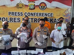 Hilangkan Jejak, Ustaz Gondrong Hapus Video-Bakar Uang Palsu Penggandaan
