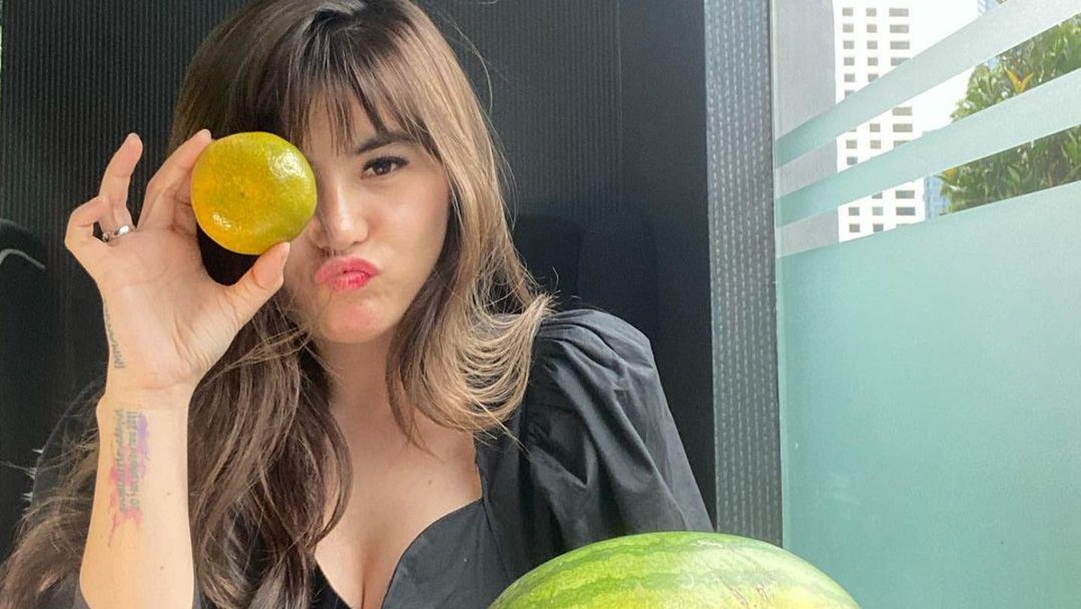 Berikut adalah Angela Lee artis cantik yang dapat endorse operasi hidung&period;