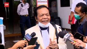 VIDEO: Kuasa Hukum Rizieq Shihab Tetap Ngotot Sidang Offline