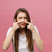 Ups! Kulit Berjerawat Perlu Hati-hati dengan Kandungan Skincare Ini