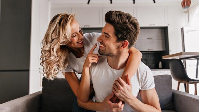 5 Tips Tetap Harmonis Meski Sama-sama Sibuk Kerja 5 Tips Tetap Harmonis Meski Sama-sama Sibuk Kerja